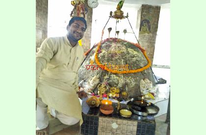 Himanshu Upadaya photos - Viprabharat